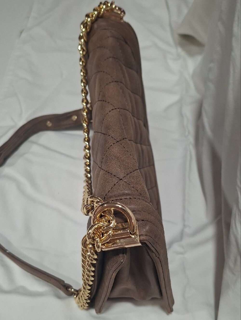 BCBGMaxAzria Quilted Taupe Shoulder Bag with Gold Chain - Picture 2 of 6